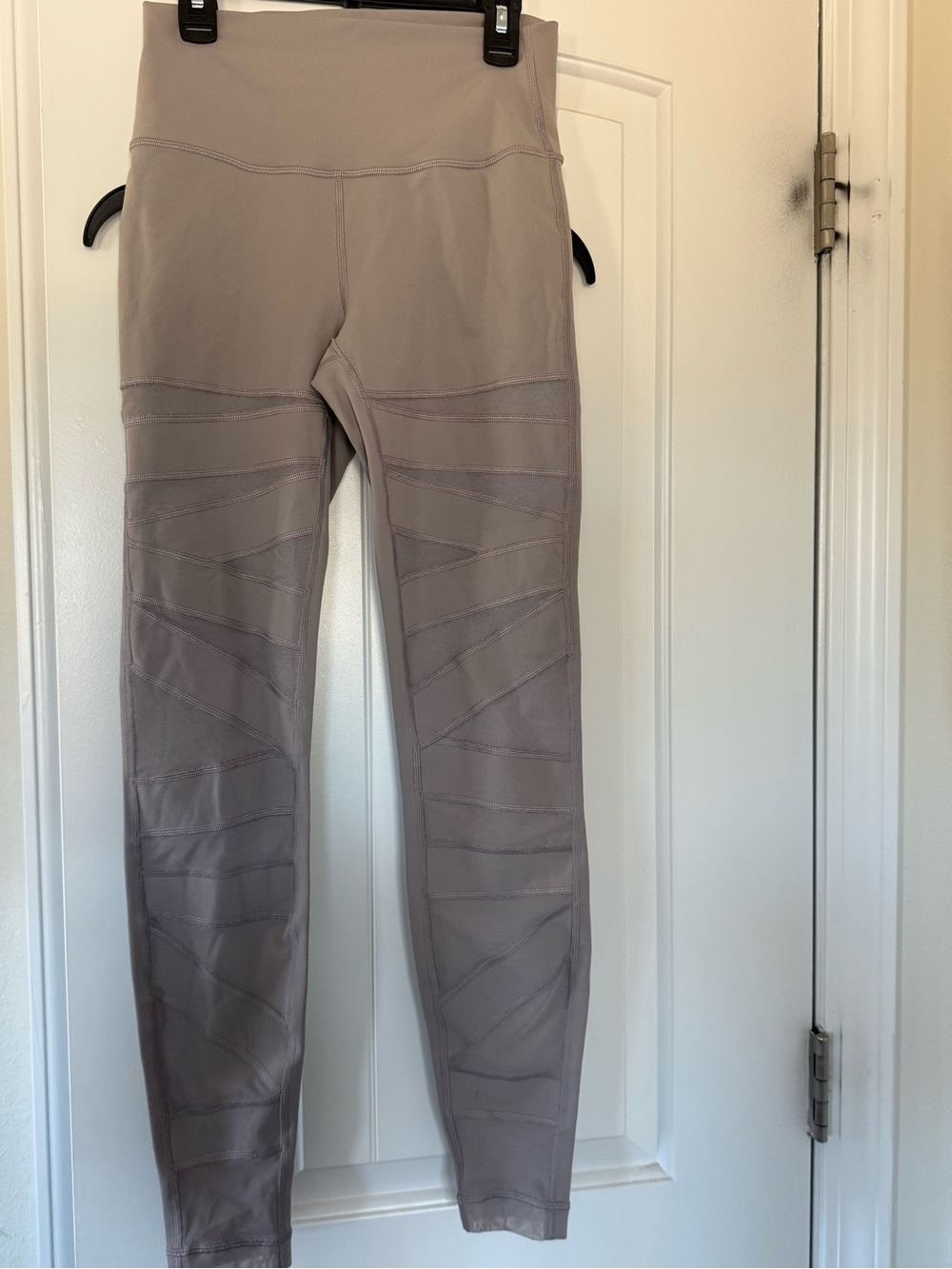 lululemon athletica High-Rise Leggings in Light Taupe